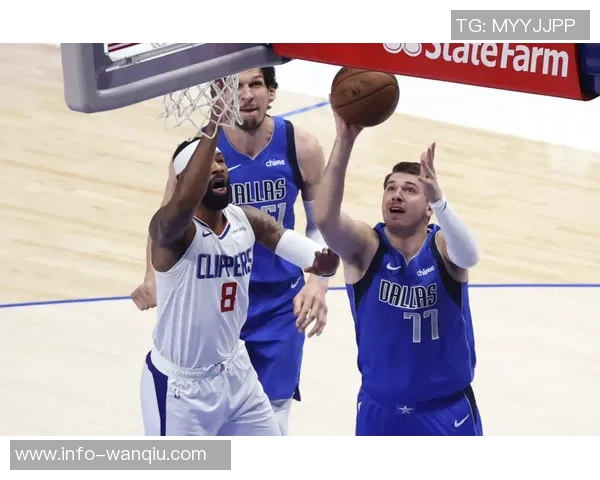 小莫分析湖人进攻困境认为东契奇持球和缺乏跑动是主要原因